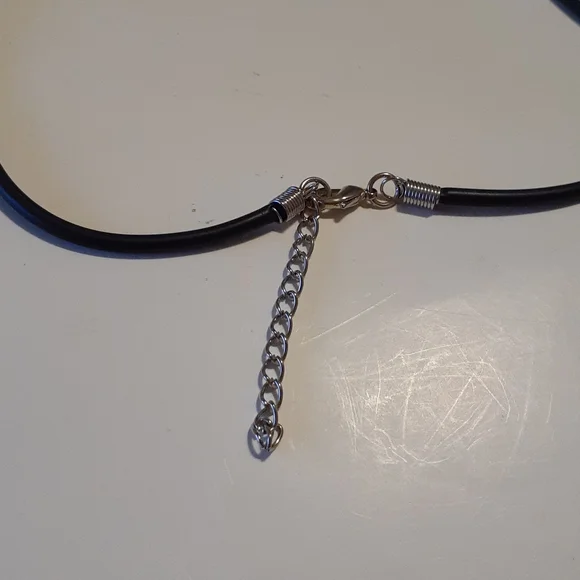 Butterfly Necklace Nice Pendant Claw Adjustable Clasp - Picture 4 of 5